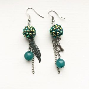 Chic turquoise holographic drop earrings